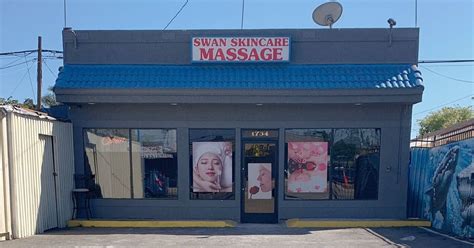 erotic-massage Swan-View
